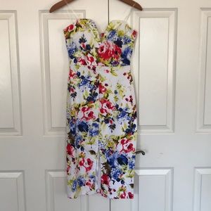 Floral strapless dress